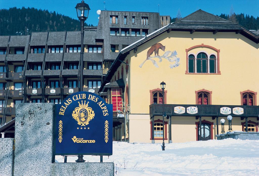 Hotel Club Relais Des Alpes Madonna Exterior foto