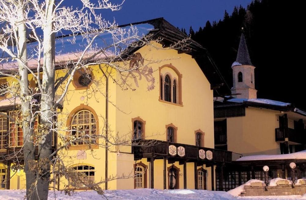 Hotel Club Relais Des Alpes Madonna Exterior foto