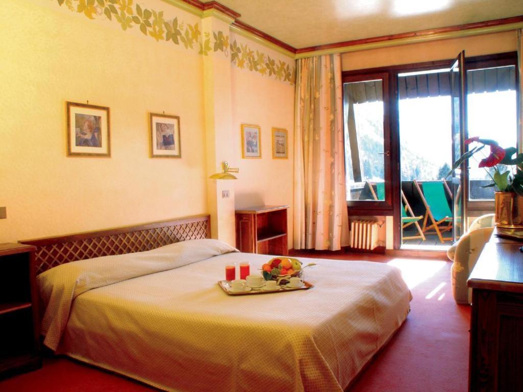 Hotel Club Relais Des Alpes Madonna Exterior foto