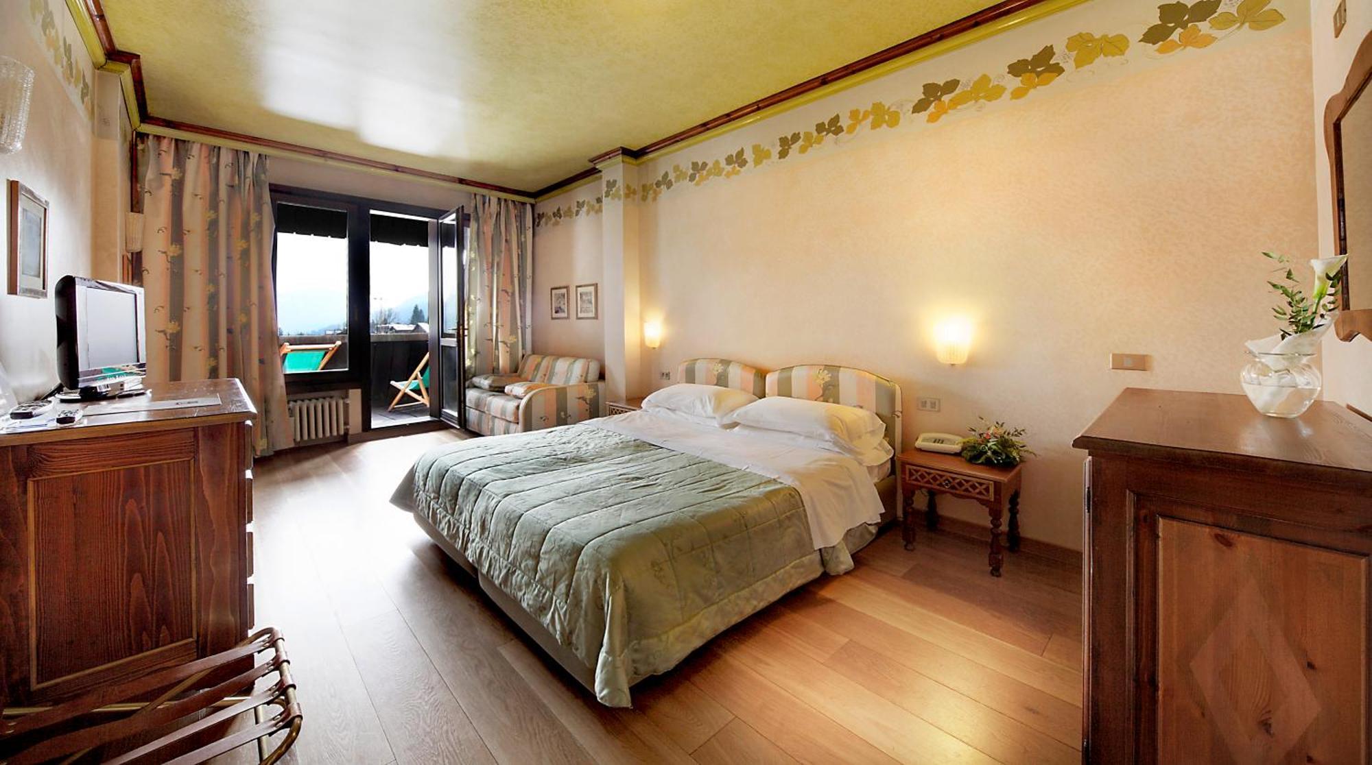 Hotel Club Relais Des Alpes Madonna Exterior foto