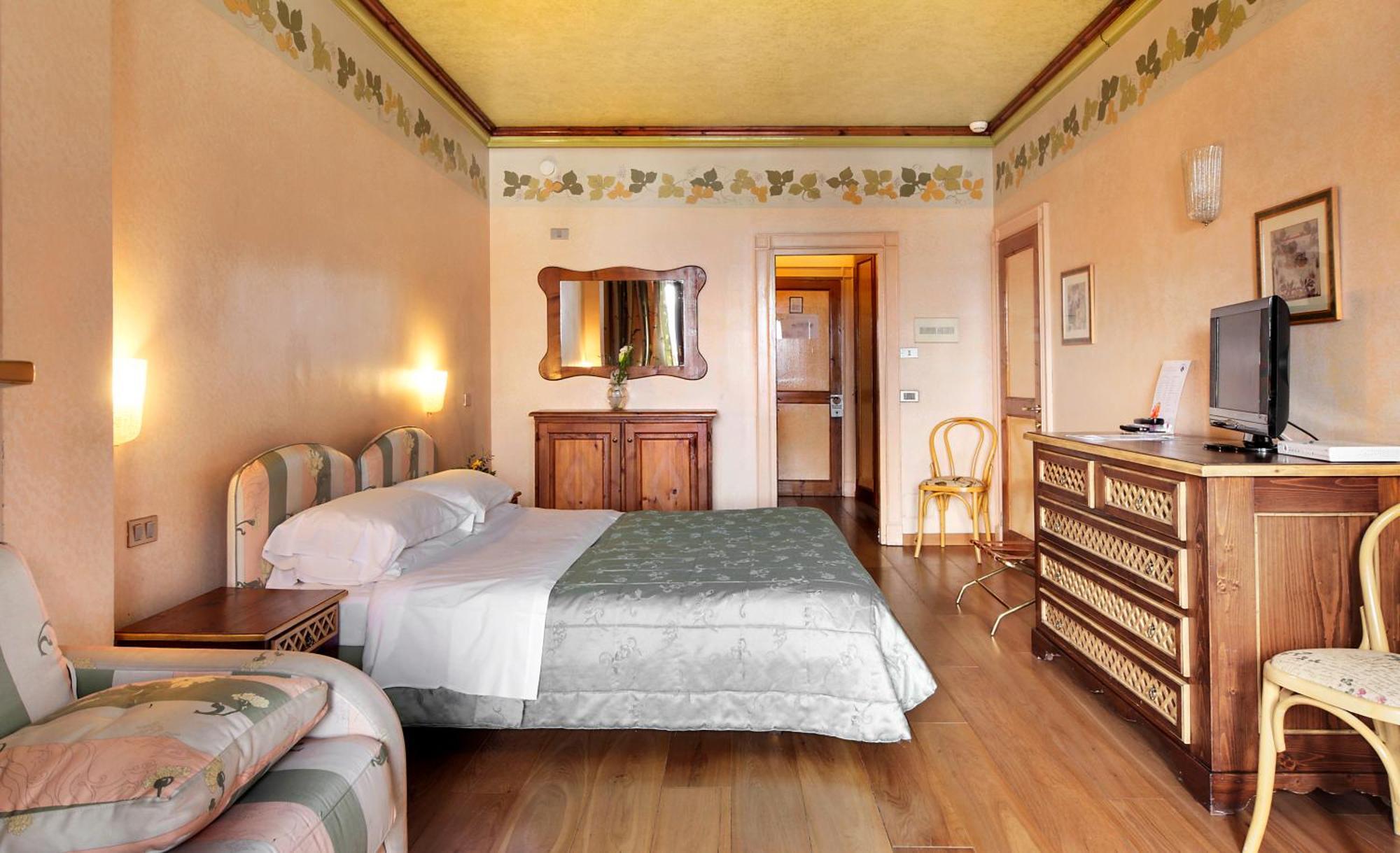 Hotel Club Relais Des Alpes Madonna Exterior foto