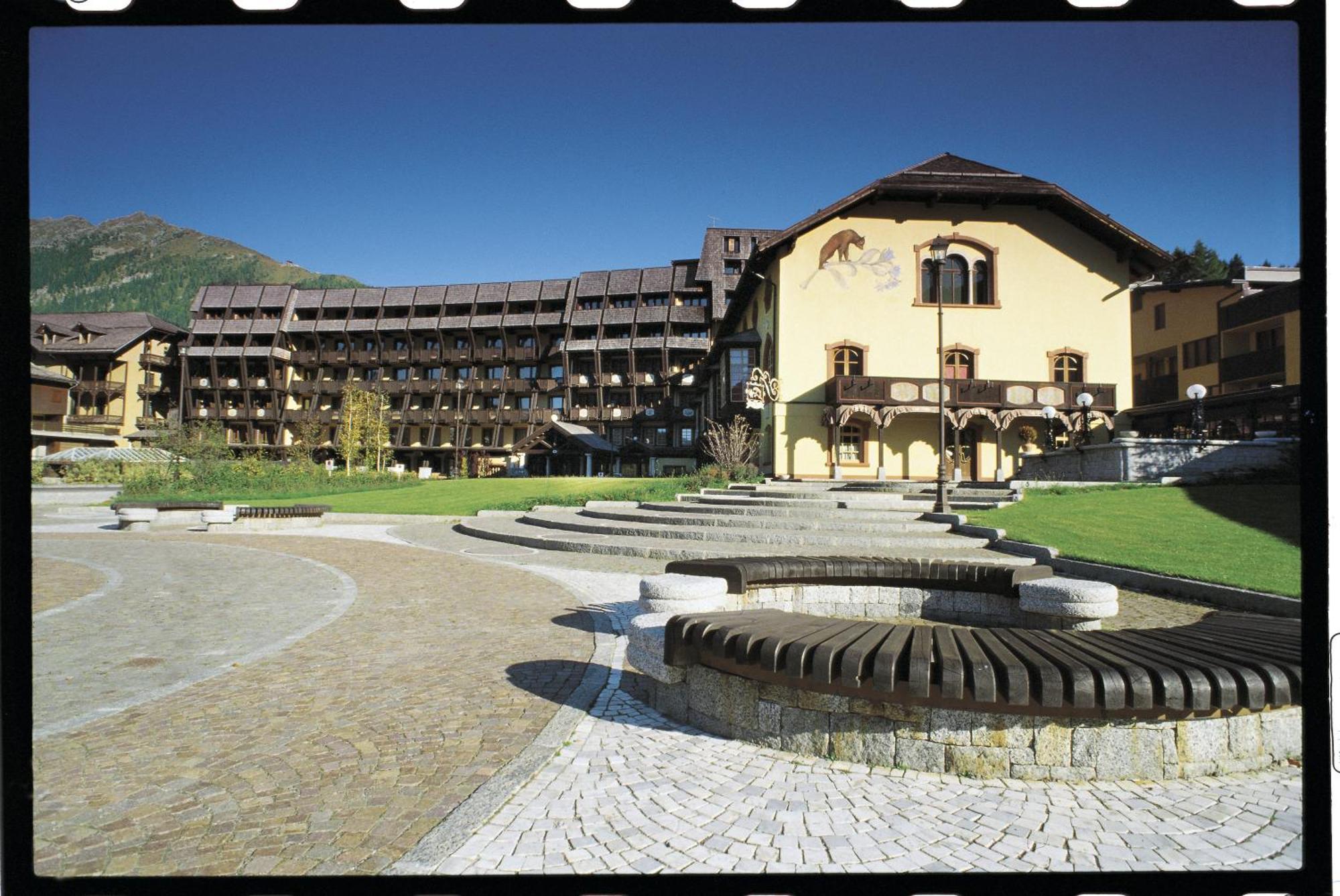 Hotel Club Relais Des Alpes Madonna Exterior foto