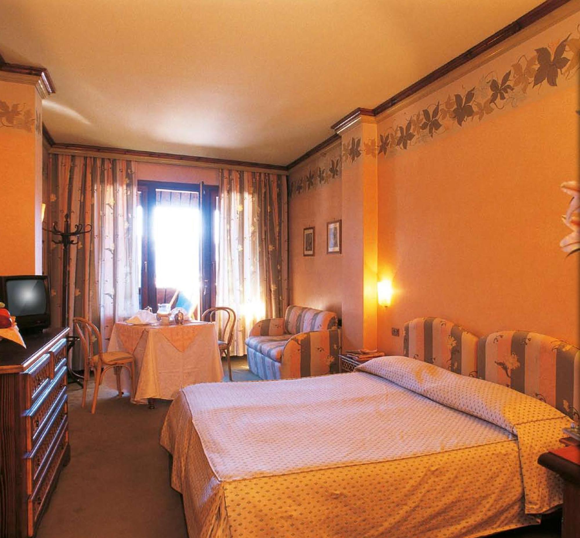 Hotel Club Relais Des Alpes Madonna Habitación foto